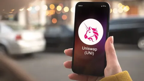 Цена Uniswap демонстрирует «взрывной рост»: сможет ли UNI достичь $100?