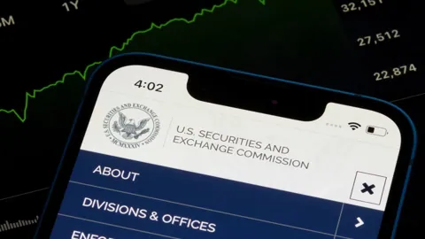 Регулятор США обвинил семь организаций в криптомошенничестве на $14 млн