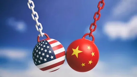 Помощник Трампа обещает ралли биткоина из-за соперничества США и Китая
