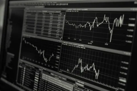 Бизнес в России сталкивается с высокими затратами на внедрение цифрового рубля