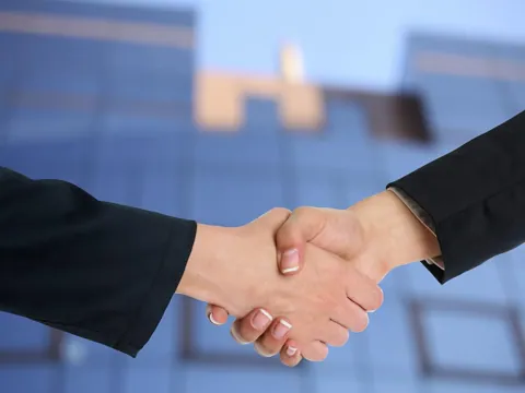 Tether и HIVEN стали стратегическими инвесторами AIsa