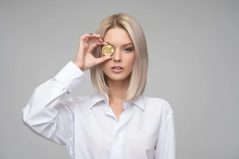 ZRO подорожал до $2,48 и подошёл к зоне, которая не раз сдерживала рост