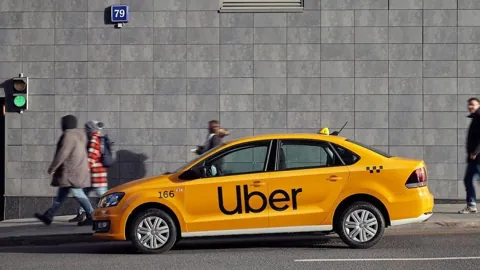 В Uber назвали условия приема платежей в биткоинах