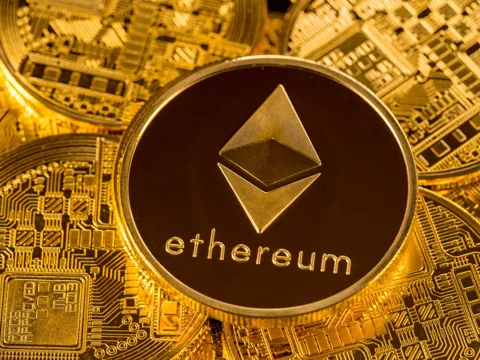 Цена Ethereum идет на спад, но ключевая поддержка еще не достигнута