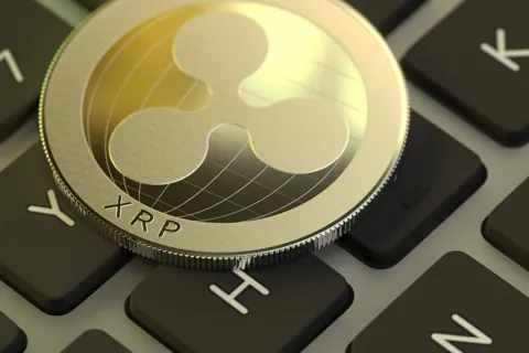 Цена XRP может вырасти на более чем 1,200%, достигнув уровня $6.29, если преодолеет ключевое сопротивление, говорит аналитик