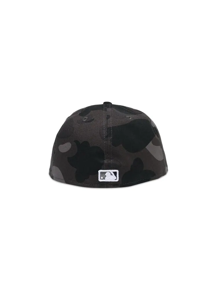 Бейсболка BAPE x MLB x New Era Chicago White Sox 59FIFTY Cap — изображение 2 из 3, черный