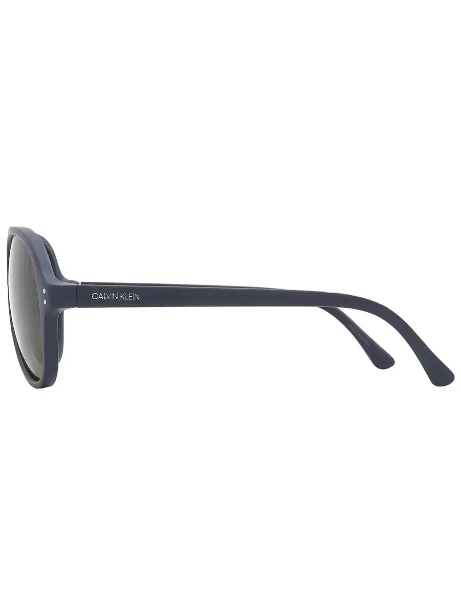 Мужские солнцезащитные очки Calvin Klein Brown Pilot CK19532S 410 58 — изображение 4 из 5, темно-синий