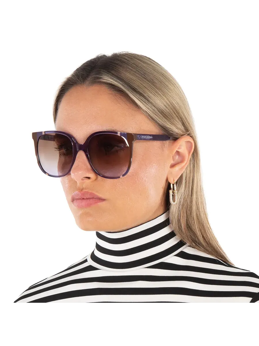 Солнцезащитные очки для женщин Carolina Herrera Brown Shaded Violet Square CH 0062/S 0E53/QR 57 — изображение 2 из 5