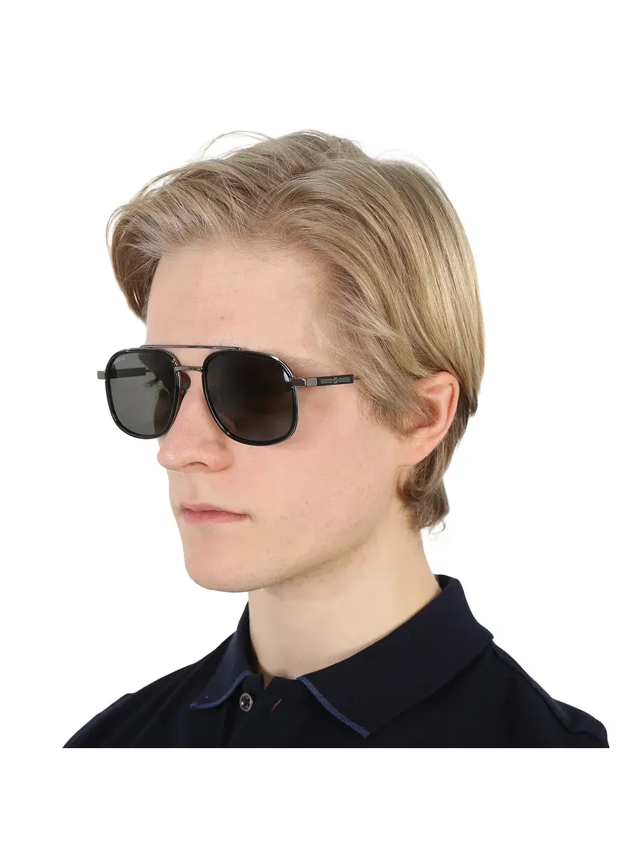Мужские солнцезащитные очки Gucci Grey Navigator GG1310S 001 56 — изображение 2 из 6, серый