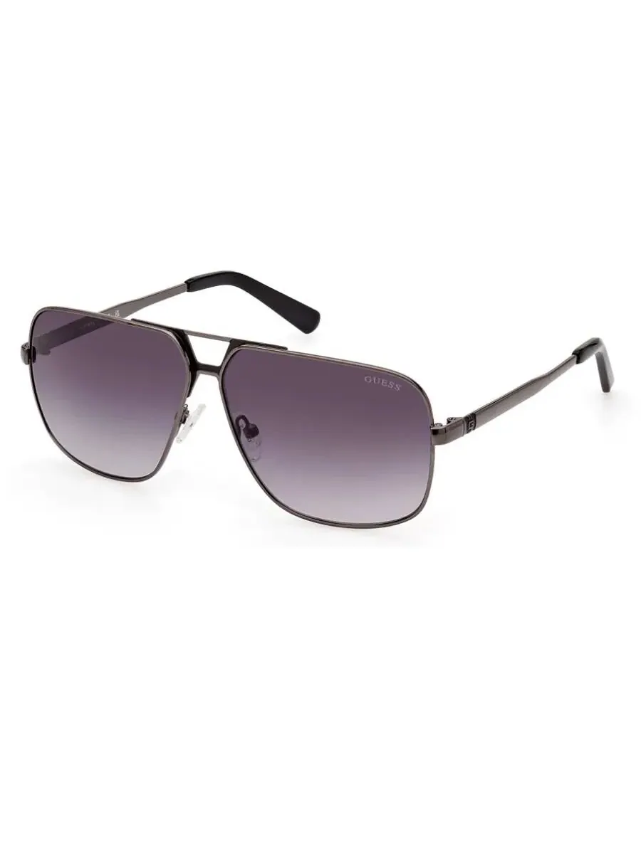 Мужские солнцезащитные очки Guess Smoke Gradient Navigator GU00070 08B 61 — изображение 2 из 3, серый