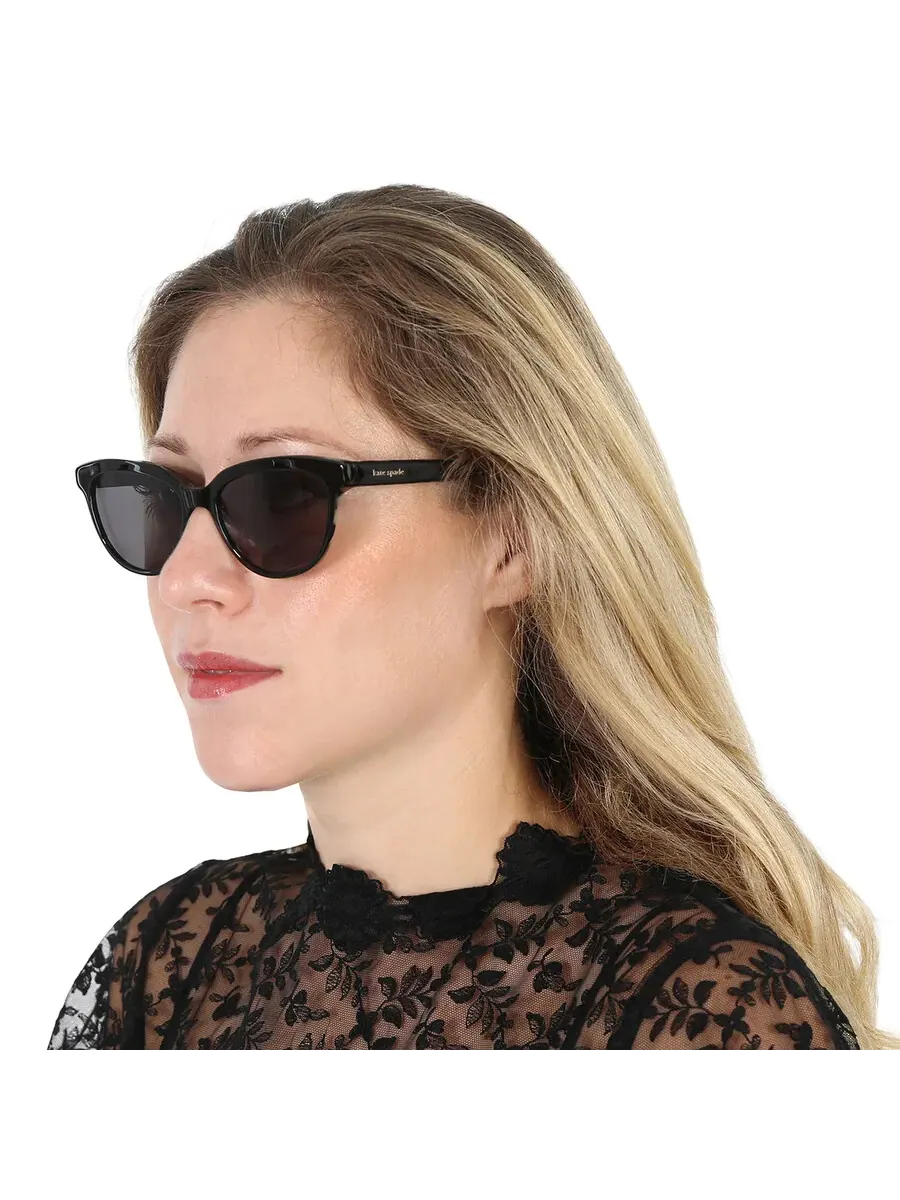 Женские солнцезащитные очки Kate Spade с серыми поляризованными линзами, форма «кошачий глаз» — изображение 2 из 5, черный