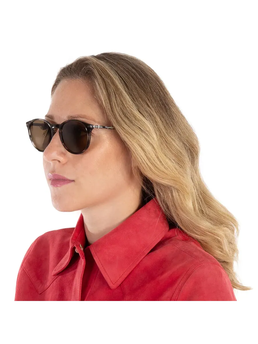 Очки для женщин с коричневыми круглыми оправами Salvatore Ferragamo SF911S 003 53 — изображение 2 из 4, серый