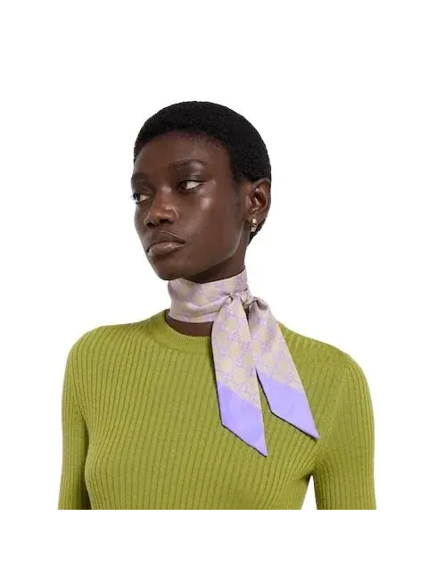 (WMNS) Gucci 26 GG Шелковая твиловая лента 'Сиреневый бежевый' — изображение 3 из 4