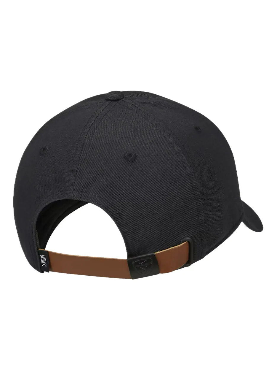 Бейсболка Nike Golf Tiger Woods Heritage 86, черная, модель — изображение 2 из 2, черный