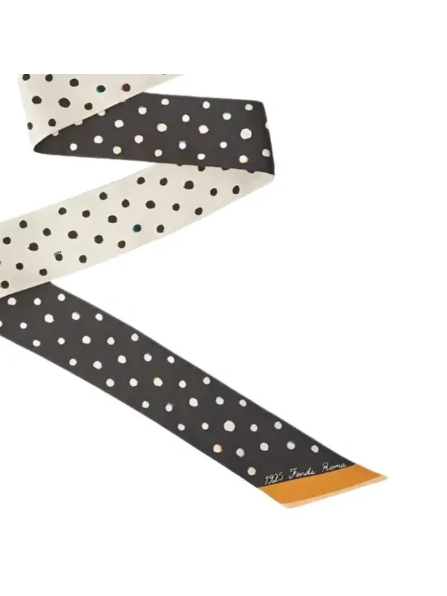Шелковый шарф Fendi SS26 Wrappy Falena Dots 'Black White' FXT011AWEYF0ZE7 — изображение 2 из 4, черный