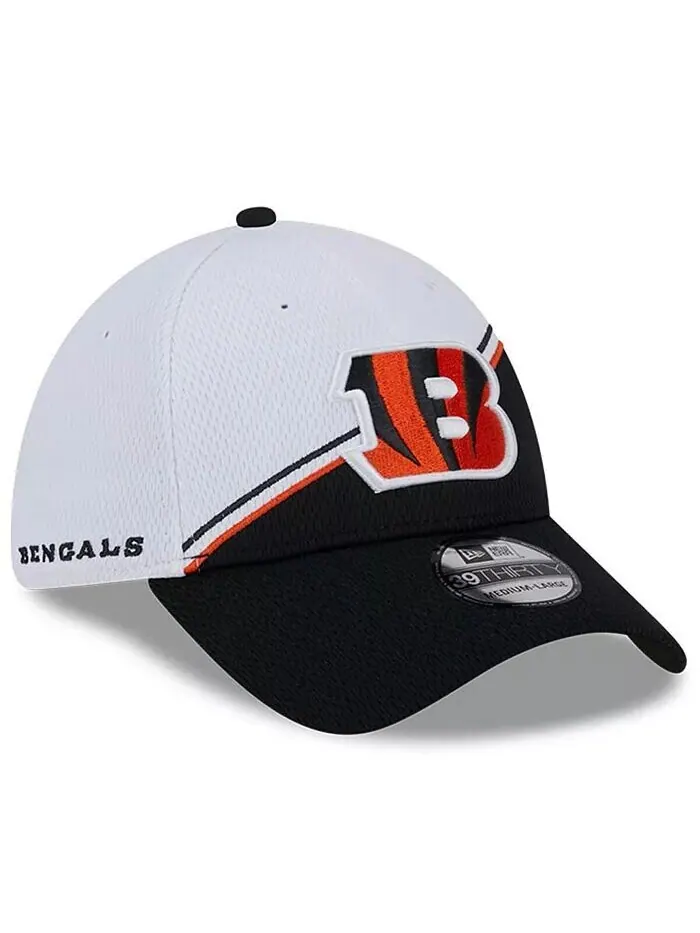 Мужская бело-черная кепка Cincinnati Bengals 2023 Sideline 39THIRTY Flex Hat New Era — черный