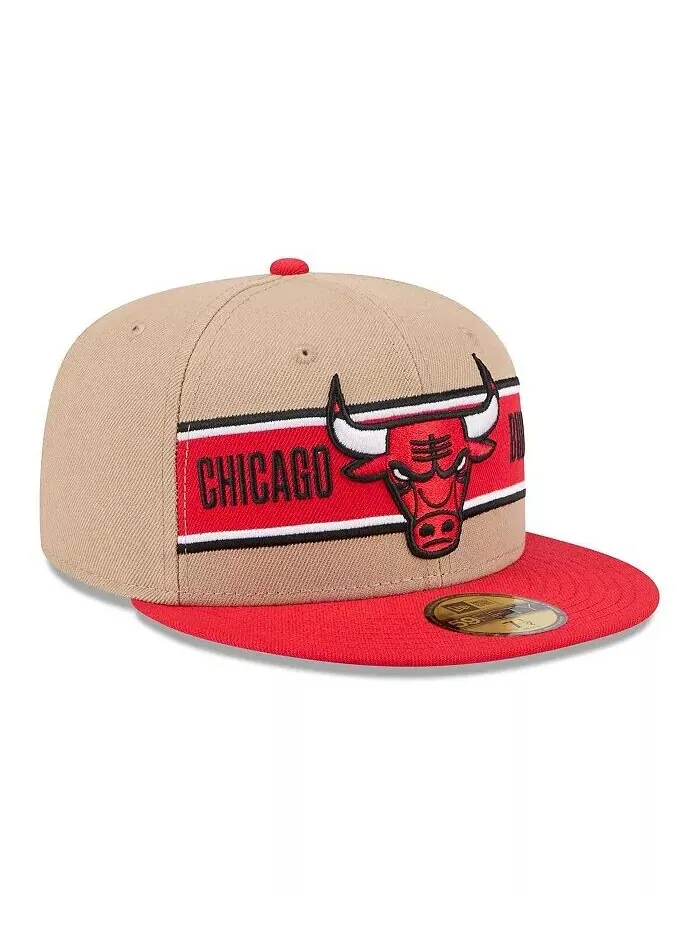 Мужская коричнево-красная кепка Chicago Bulls NBA Draft 59FIFTY 2024 New Era — изображение 3 из 4, бежевый красный