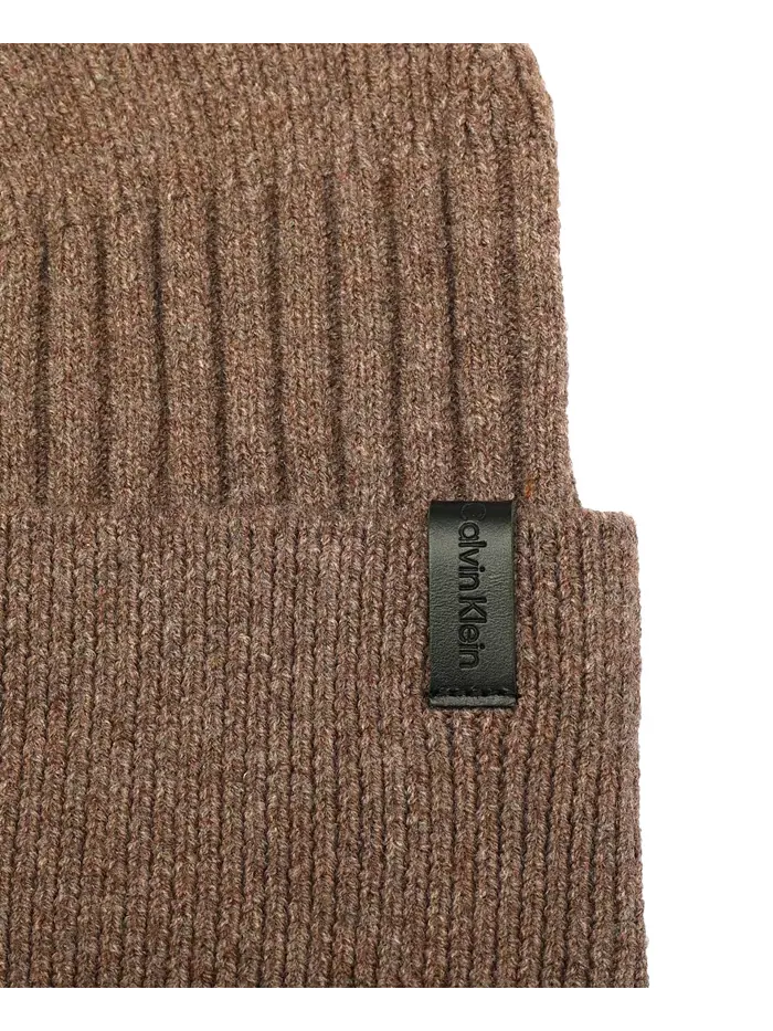 Мужская шапка-бини Mixed Stitch Calvin Klein — изображение 4 из 4, коричневый