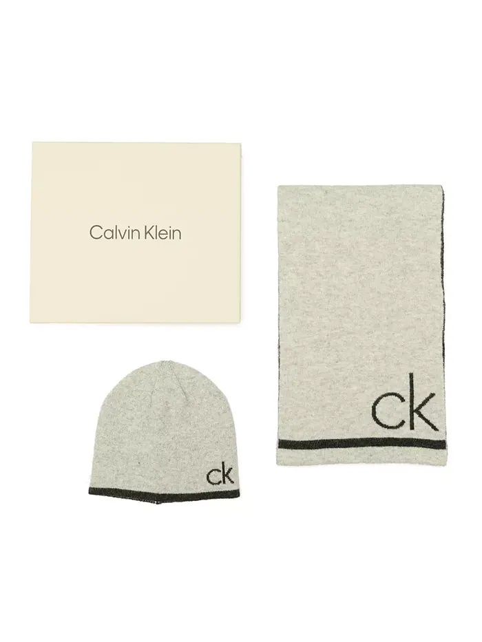 Мужской комплект из шарфа и шапки Fuzzy 2-Piece Calvin Klein — изображение 5 из 5, серый