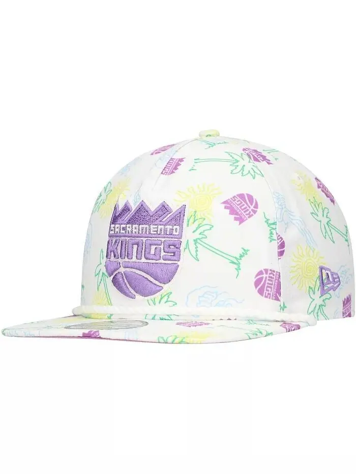 Мужская белая регулируемая кепка для гольфиста Sacramento Kings Palm Trees and Waves New Era
