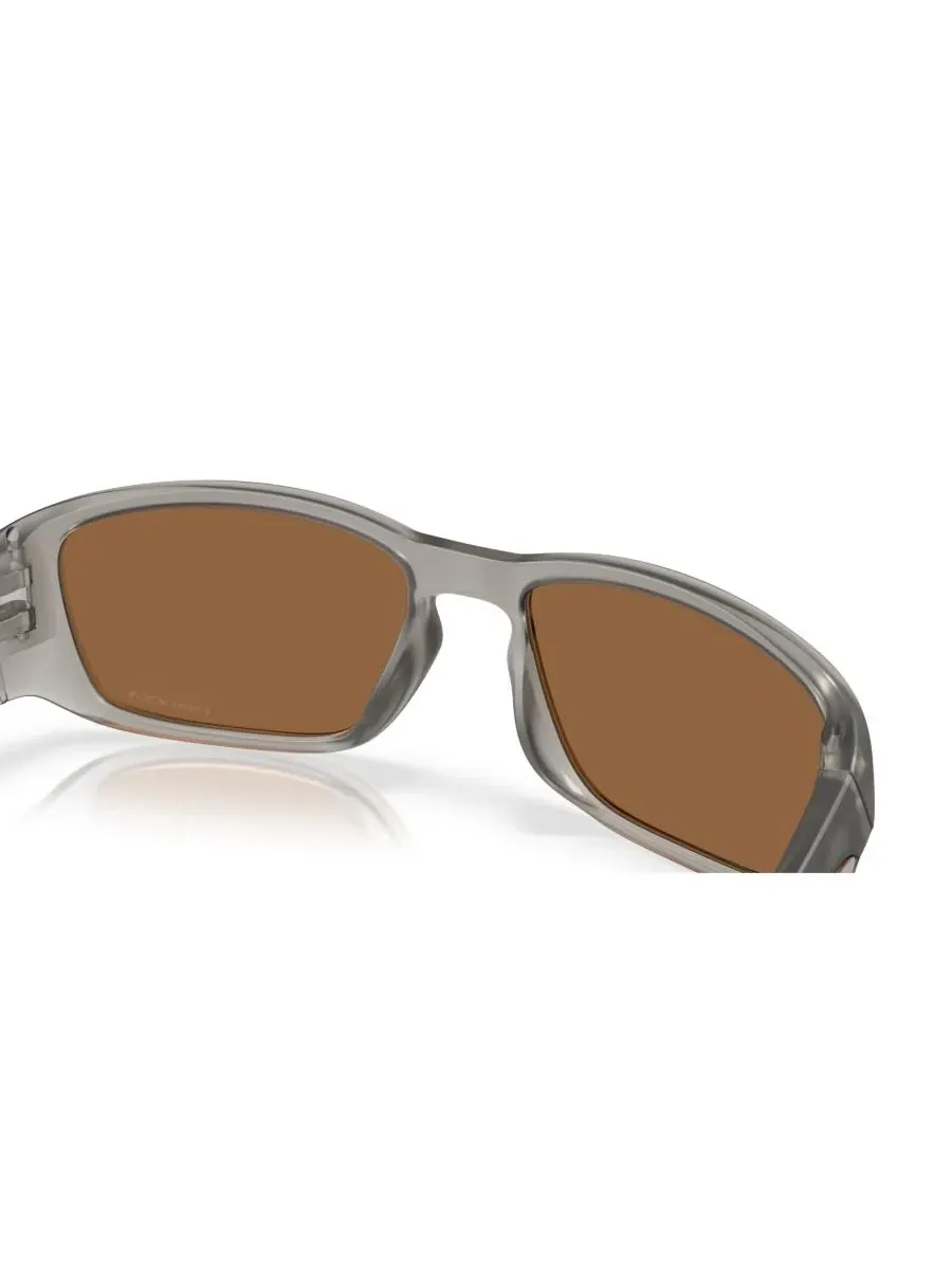Мужские солнцезащитные очки Tourniquet, OO9521 Oakley — изображение 8 из 9, серый