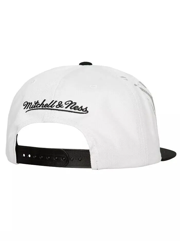 Мужская белая кепка Brooklyn Nets Hot Fire Snapback Mitchell & Ness — изображение 2 из 3, белый