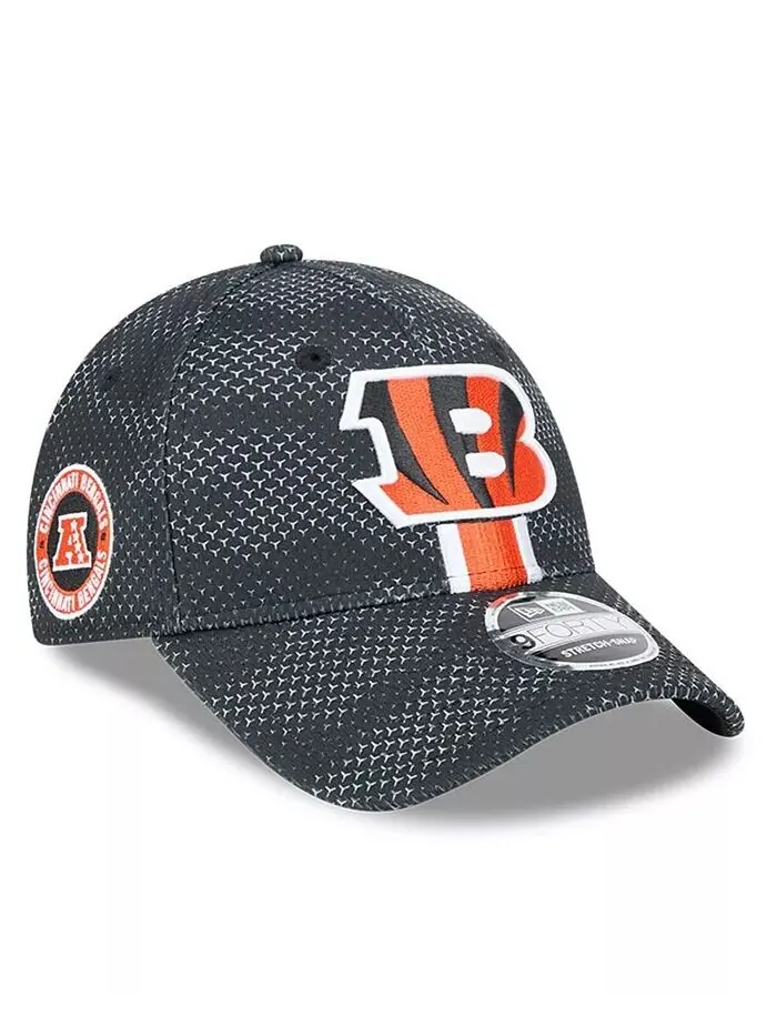 Мужская черная кепка с эластичными кнопками Cincinnati Bengals 2024 Sideline 9FORTY New Era — изображение 1 из 4, черный