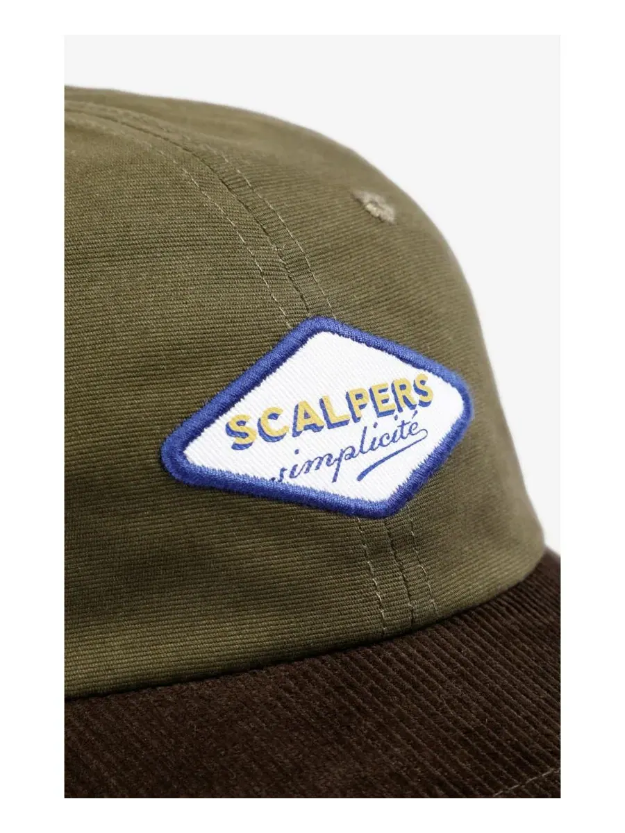 Кепка женская с принтом Ford Scalpers — изображение 3 из 4, хаки
