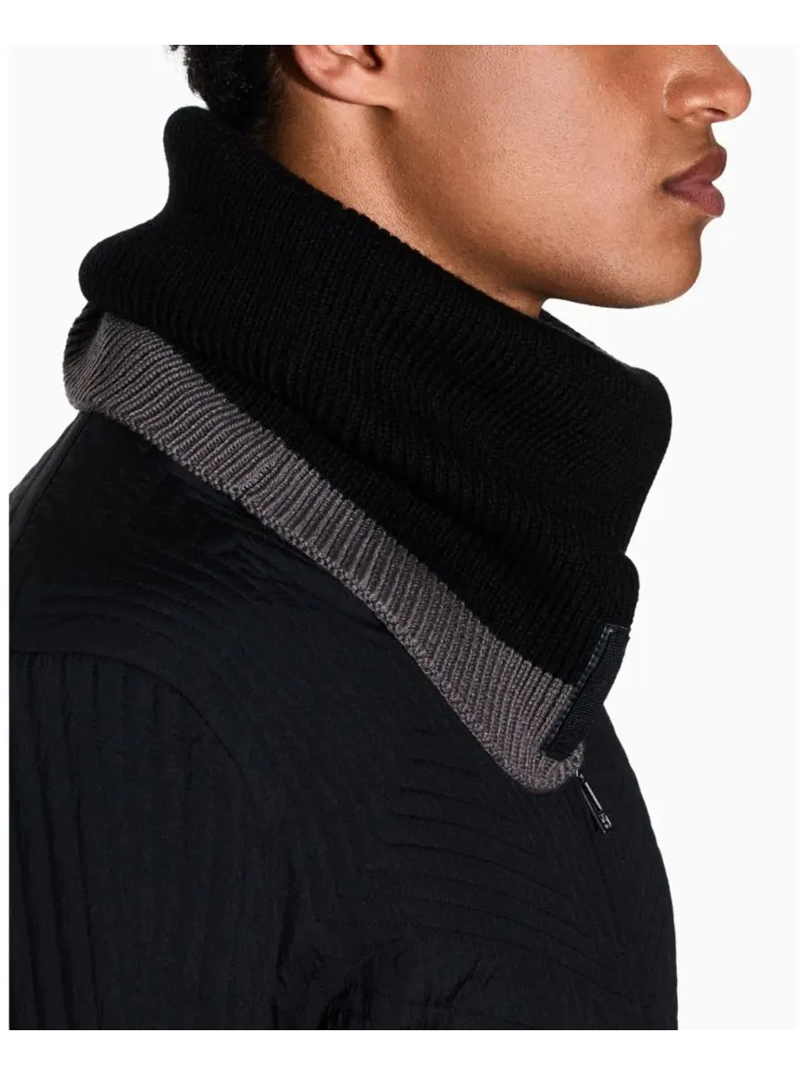 Мужской уютный ребристый шарф Cozy Lab с цветовыми блоками A|X Armani Exchange — изображение 2 из 3, черный темный серый