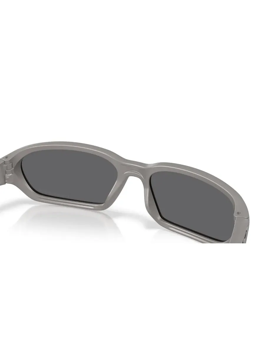 Поляризованные солнцезащитные очки Terraforma унисекс, OO9530 Oakley — изображение 8 из 9, титановый