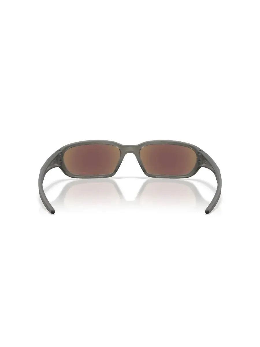 Поляризованные солнцезащитные очки Terraforma унисекс, OO9530 Oakley — изображение 4 из 9, серый