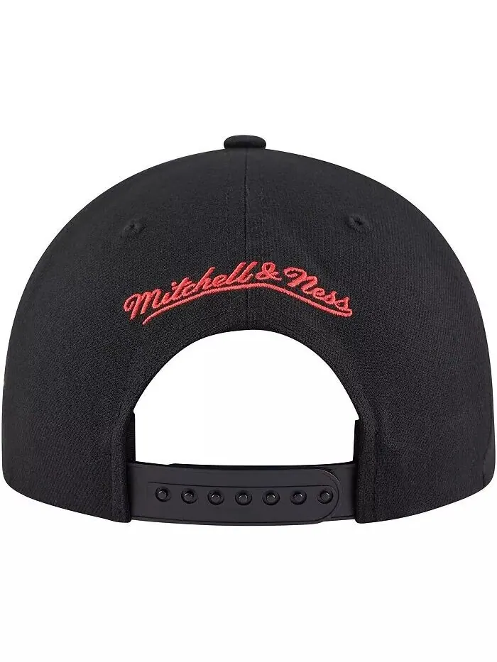 Мужская черная кепка Snapback Vancouver Canucks Core Team Script 2.0 Mitchell & Ness — изображение 2 из 4, черный