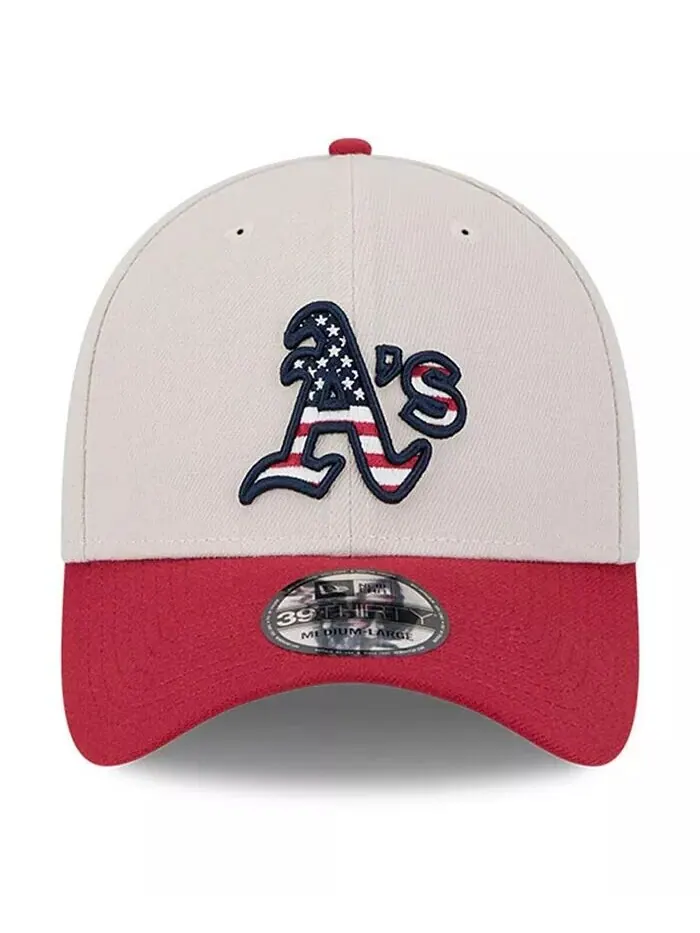 Мужская красная кепка Oakland Athletics 4 июля 39THIRTY, 2024 г New Era — изображение 2 из 4, хаки