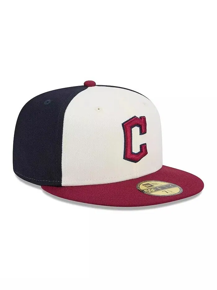 Мужская кепка Cleveland Guardians 2024 City Connect 59FIFTY New Era — изображение 3 из 4, белый красный