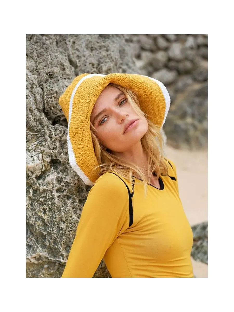 Brunna.co Вязаная крючком солнцезащитная шляпа Bloom Line канареечно-желтого цвета — изображение 2 из 7, желтый