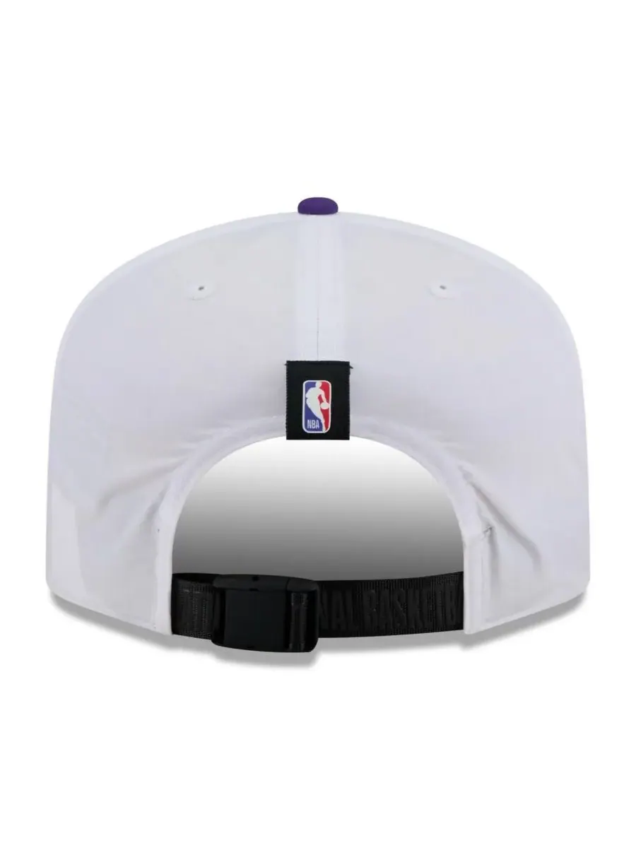 New Era Мужская кепка Phoenix Suns белого/фиолетового цвета с регулируемым размером, изготовленная — изображение 4 из 4