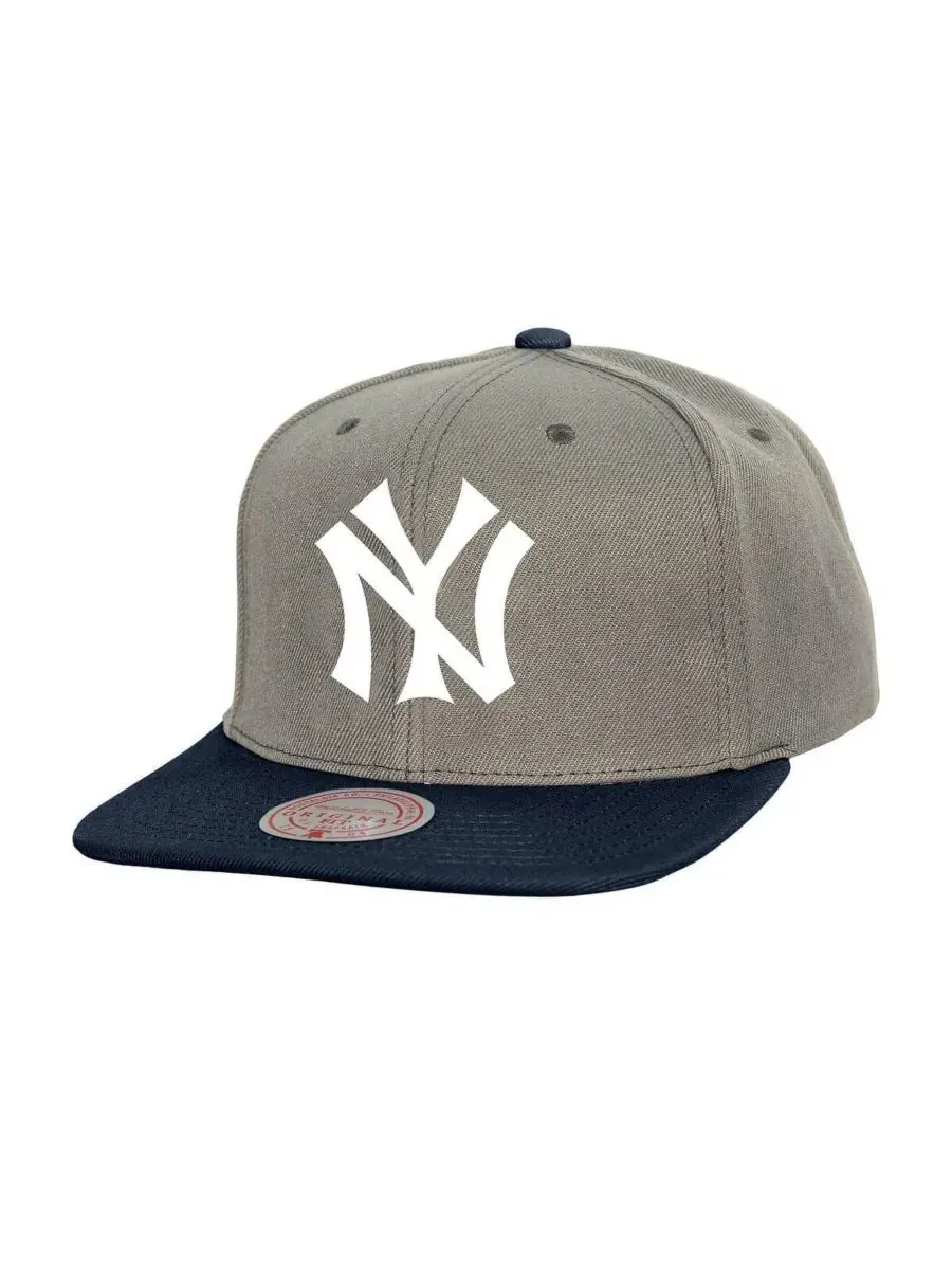 Mitchell & Ness Мужская серая бейсболка New York Yankees Cooperstown Collection Basic Flip Snapback — изображение 1 из 2