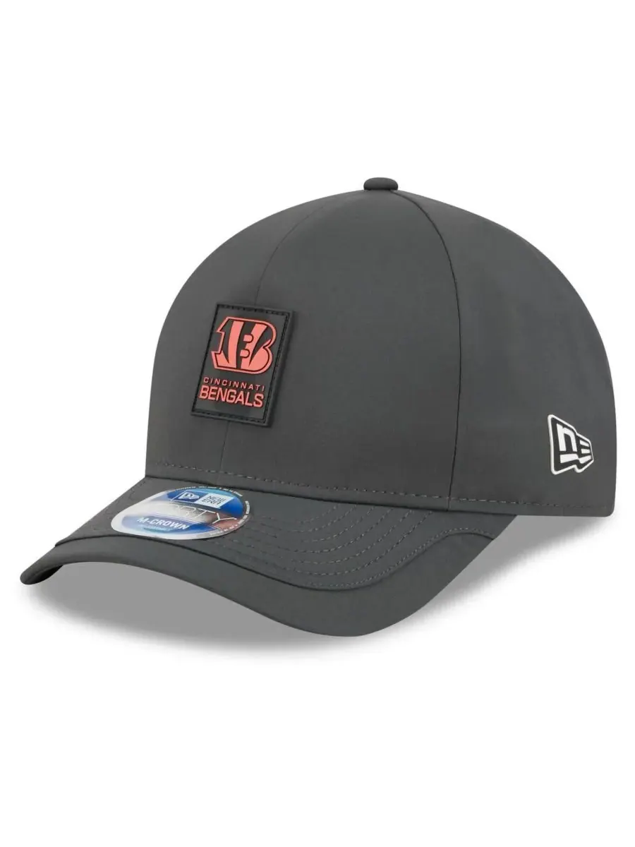 New Era Мужская кепка 9FORTY M-Crown с регулируемой высотой, угольного цвета, с символикой команды — изображение 1 из 4