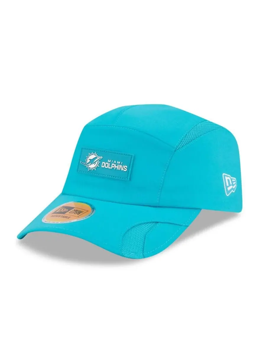 Мужская регулируемая кепка Aqua Miami Dolphins 2025 Sideline Runner New Era — изображение 1 из 5, голубой