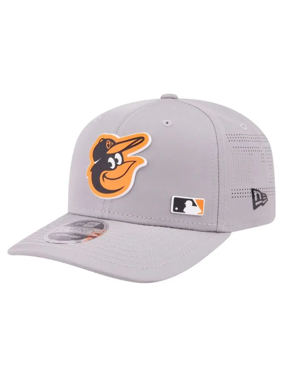 Кепка Baltimore Orioles 9SEVENTY с лазерной перфорацией New Era — изображение 1 из 5, серый
