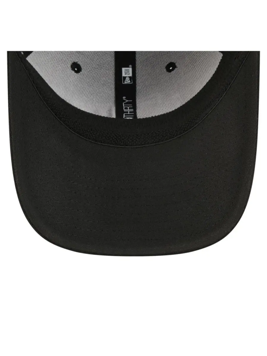 Кепка New Era Core Team 39THIRTY Flex — изображение 2 из 5, черный