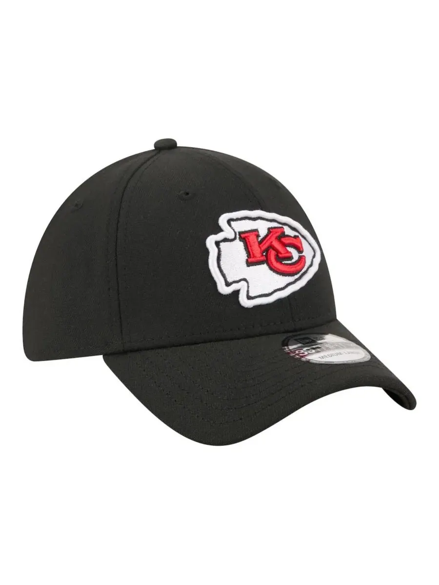 Кепка New Era Core Team 39THIRTY Flex — изображение 4 из 5, черный