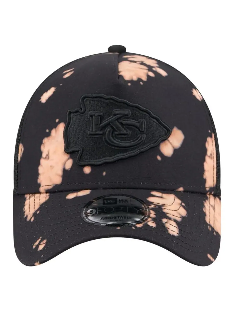 New Era Мужская черная бейсболка Kansas City Chiefs Bleched 9FORTY A-Frame с регулируемой высотой — изображение 2 из 4