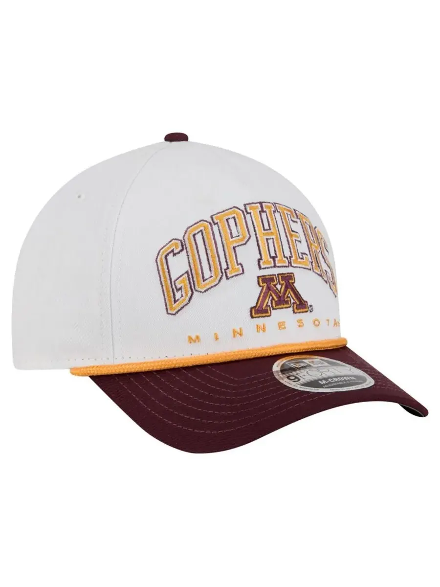 New Era Мужская бело-бордовая кепка Minnesota Golden Gophers Arch Two-Tone Rope 9FORTY A-Frame — изображение 3 из 5, белый