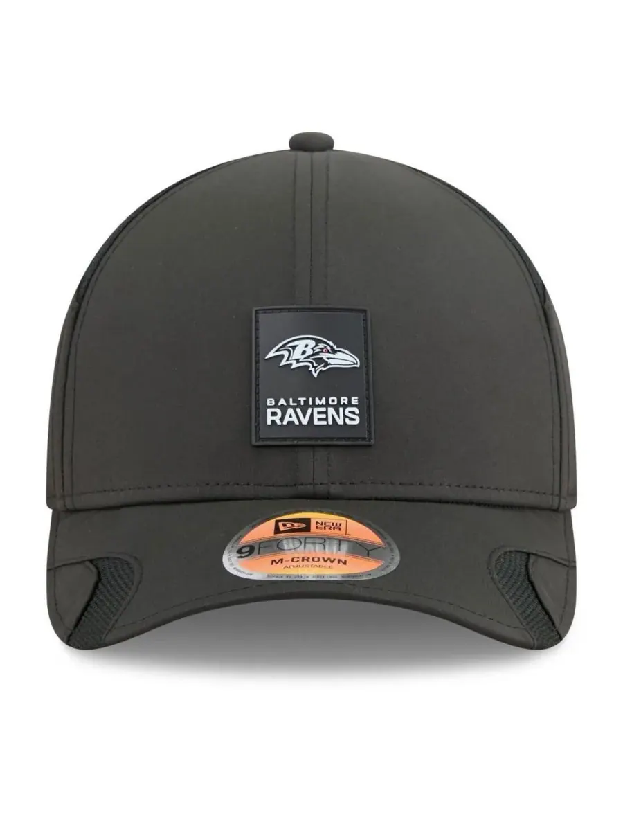 New Era Мужская черная регулируемая бейсболка Baltimore Ravens 2025 Sideline M-Crown 9FORTY — изображение 5 из 5, черный