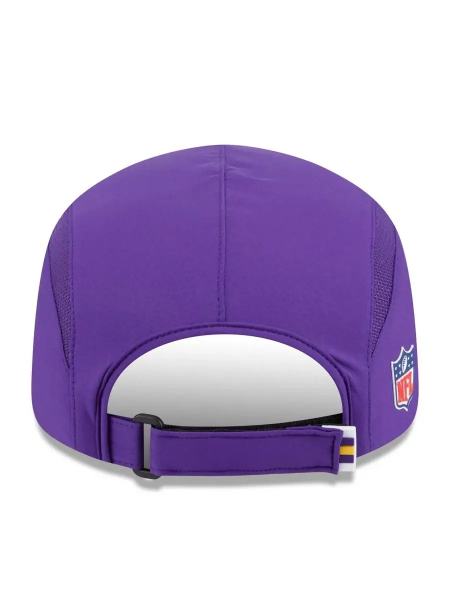 New Era Мужская фиолетовая регулируемая кепка Minnesota Vikings 2025 Sideline Runner — изображение 2 из 5, фиолетовый