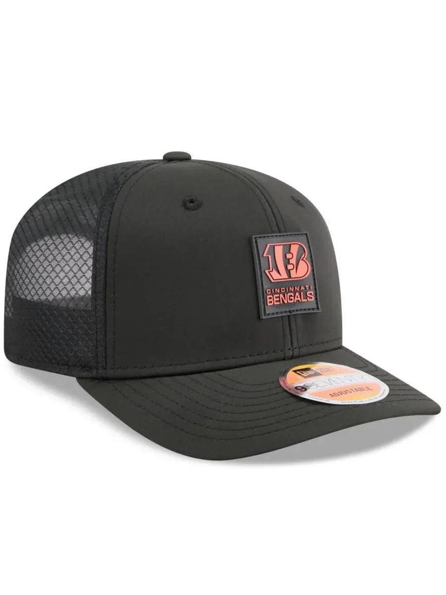 New Era Мужская черная регулируемая кепка-тракер Cincinnati Bengals 2025 Sideline 9SEVENTY — изображение 4 из 5, черный