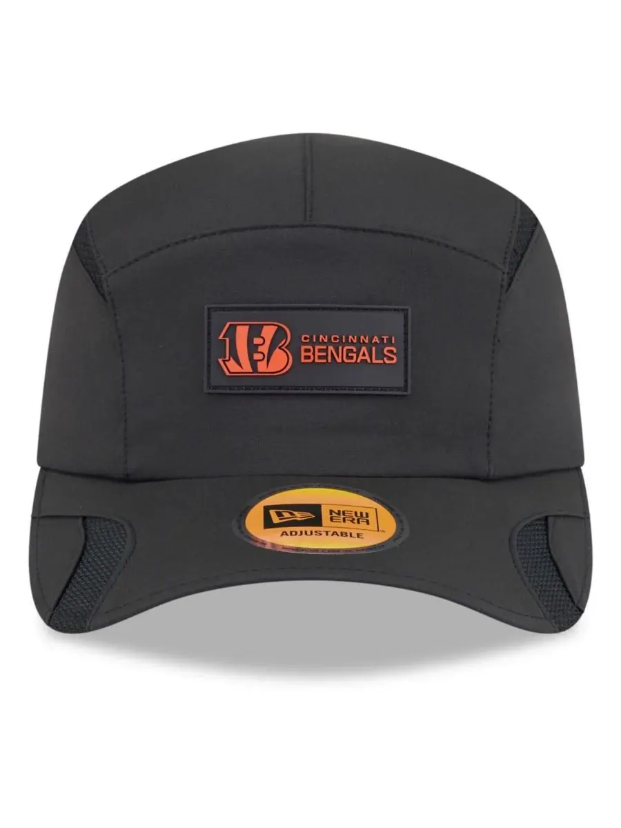 New Era Мужская черная регулируемая бейсболка Cincinnati Bengals 2025 Sideline Runner — изображение 5 из 5, черный