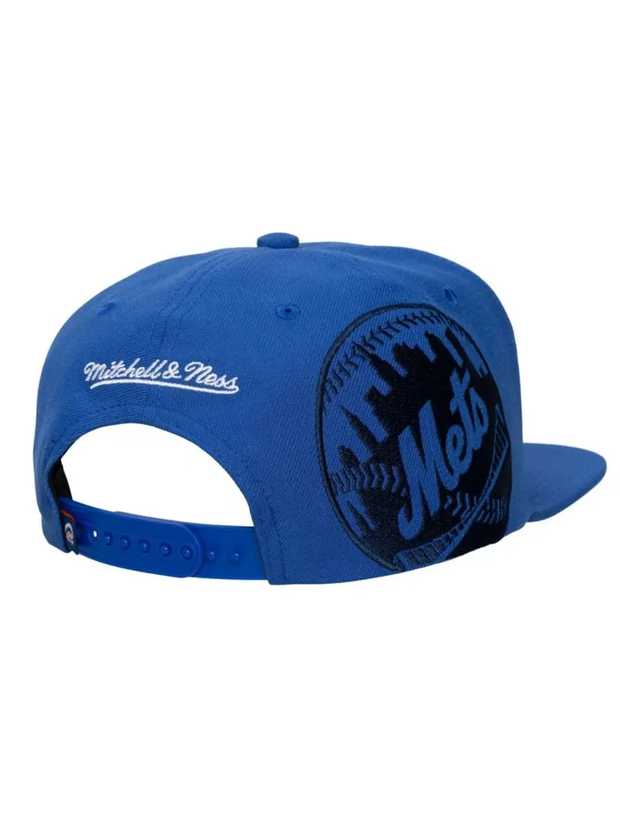 Кепка-снэпбек с вышитым логотипом New York Mets, модель Side Logo Mitchell & Ness — изображение 2 из 4, королевский