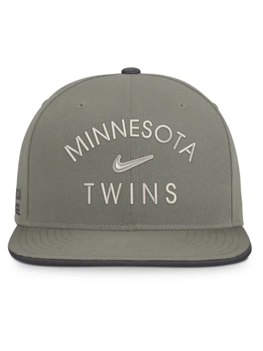 Кепка-снапбек Pro Dri-FIT с высокой тульей, с плоским козырьком Nike — изображение 2 из 5, серый